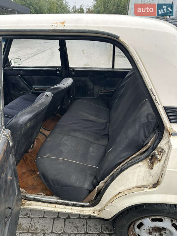 Седан ВАЗ / Lada 2105 1989 в Дублянах