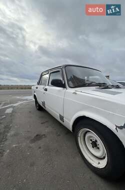 Седан ВАЗ 2105 1990 в 
