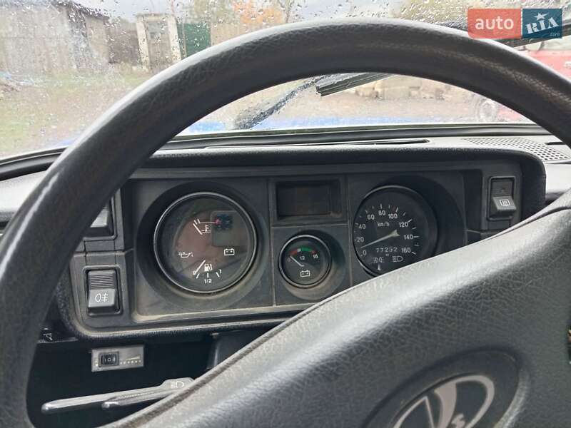 Седан ВАЗ / Lada 2105 1999 в Шевченковому