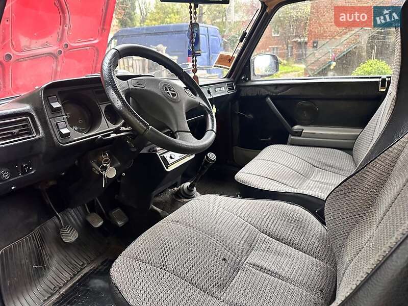 Седан ВАЗ / Lada 2105 1987 в Сумах