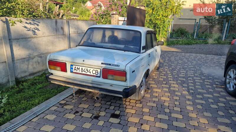 Седан ВАЗ / Lada 2105 1995 в Виннице фото Седан ВАЗ / Lada 2105 1995 в Виннице