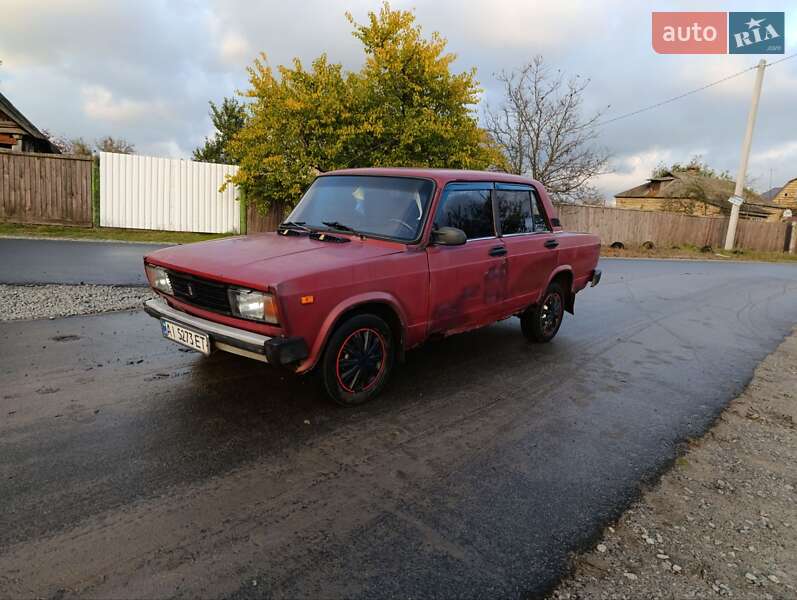 Седан ВАЗ / Lada 2105 1989 в Вышгороде