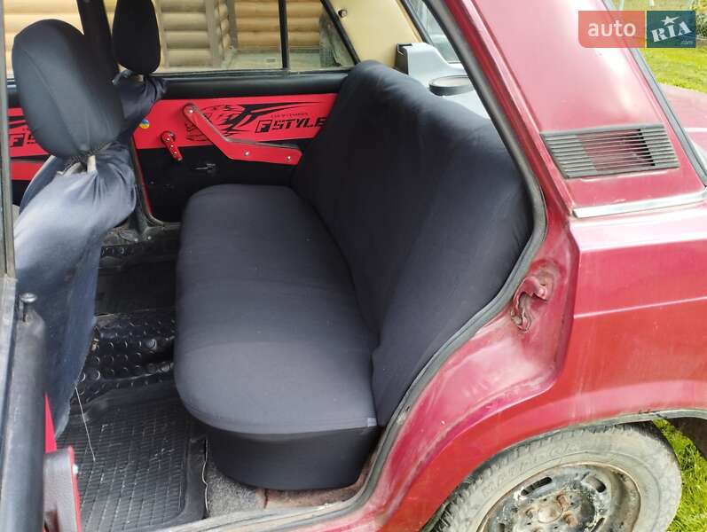 Седан ВАЗ / Lada 2105 1992 в Верховині
