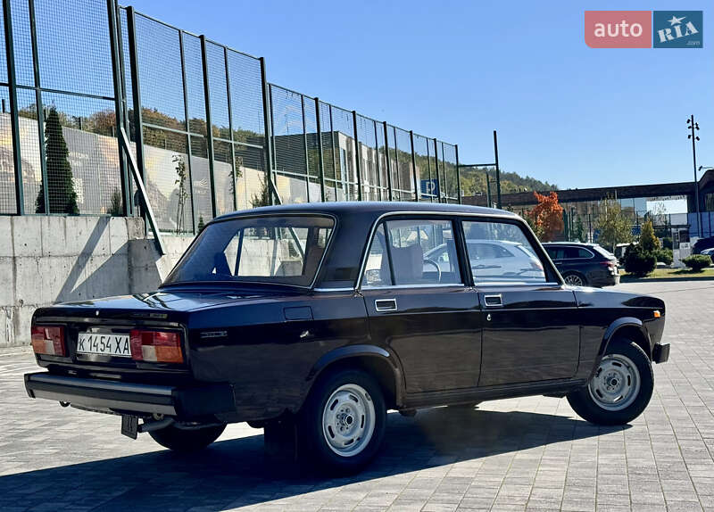 Седан ВАЗ / Lada 2105 1986 в Львове фото 26 Седан ВАЗ / Lada 2105 1986 в Львове