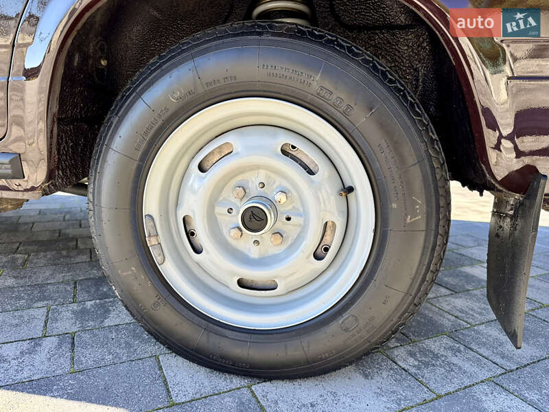 Седан ВАЗ / Lada 2105 1986 в Львове фото 109 Седан ВАЗ / Lada 2105 1986 в Львове