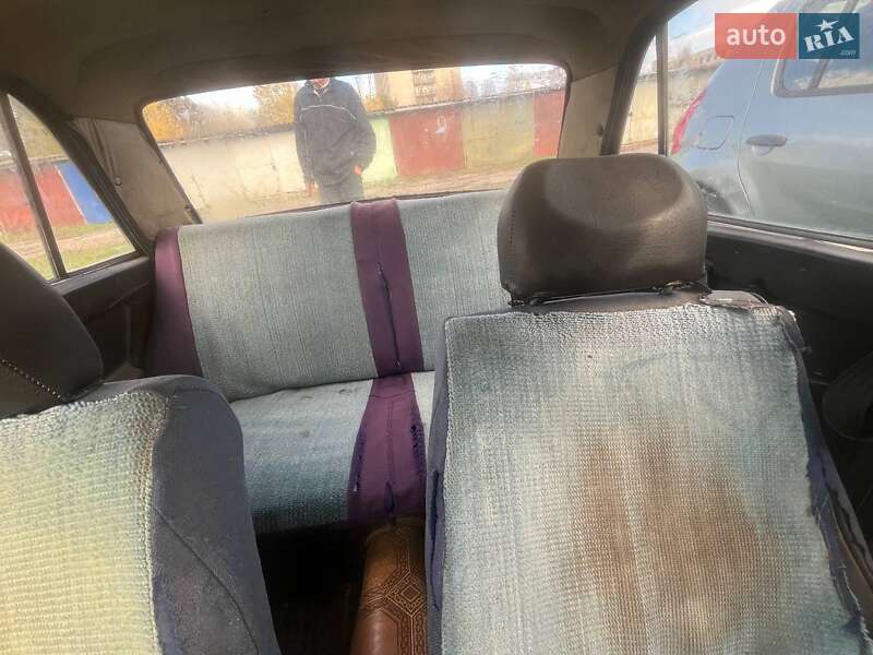 Седан ВАЗ / Lada 2105 1990 в Харкові фото 7 Седан ВАЗ / Lada 2105 1990 в Харкові