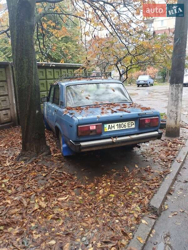 Седан ВАЗ / Lada 2105 1985 в Кривому Розі фото 2 Седан ВАЗ / Lada 2105 1985 в Кривому Розі
