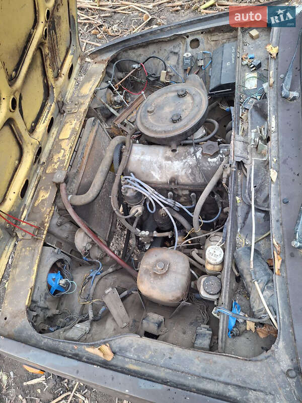 Седан ВАЗ / Lada 2105 1986 в Руській Поляні фото 3 Седан ВАЗ / Lada 2105 1986 в Руській Поляні