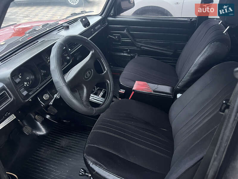 Седан ВАЗ / Lada 2105 1998 в Гайсину фото 7 Седан ВАЗ / Lada 2105 1998 в Гайсину