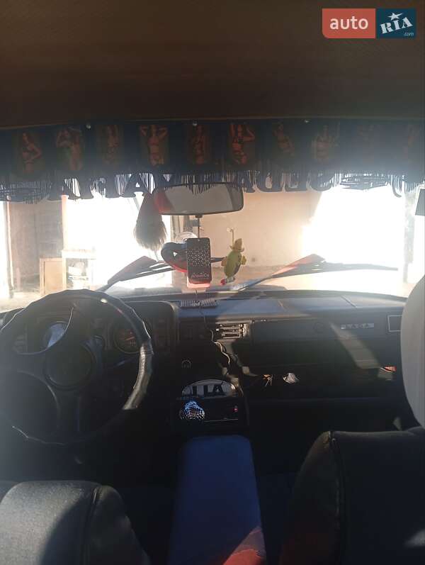 Седан ВАЗ / Lada 2105 1994 в Гусятині фото 4 Седан ВАЗ / Lada 2105 1994 в Гусятині