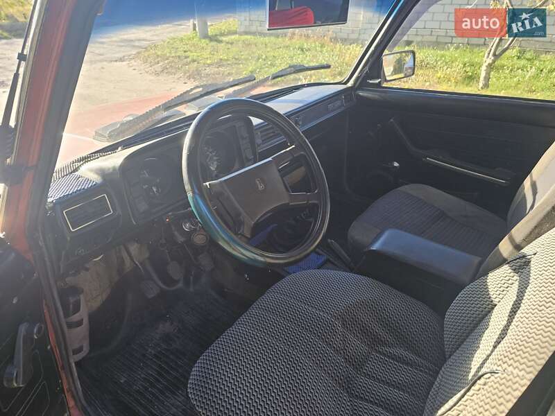 Седан ВАЗ / Lada 2105 1985 в Світловодську фото 6 Седан ВАЗ / Lada 2105 1985 в Світловодську