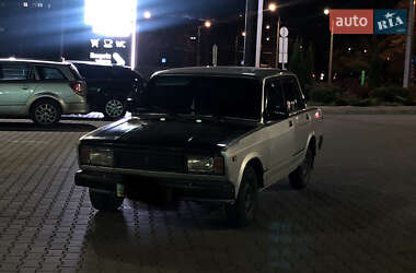 Седан ВАЗ 2105 1986 в Луцке