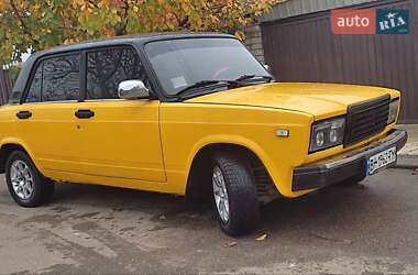 Седан ВАЗ 2105 1983 в Одессе