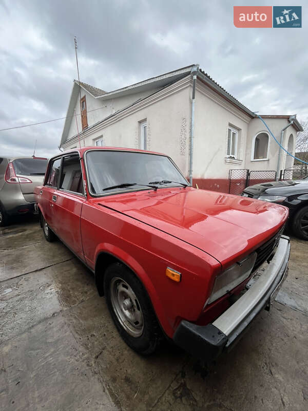 Седан ВАЗ / Lada 2105 1983 в Рівному фото 5 Седан ВАЗ / Lada 2105 1983 в Рівному