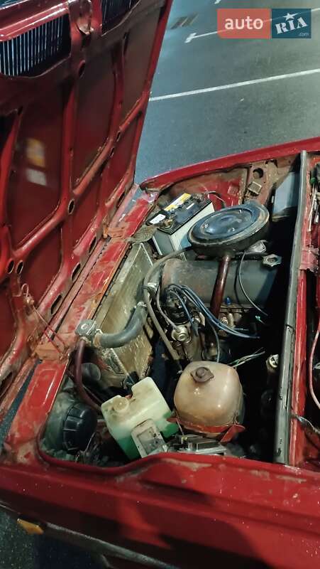 Седан ВАЗ / Lada 2105 1984 в Боярці