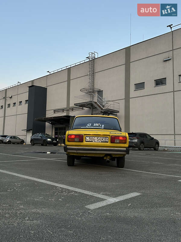 Седан ВАЗ / Lada 2105 1983 в Києві