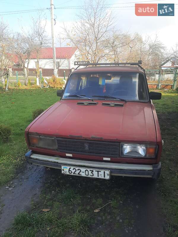Седан ВАЗ / Lada 2105 1993 в Горохове