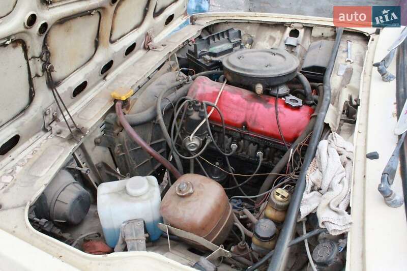 Седан ВАЗ / Lada 2105 1982 в Томаківці