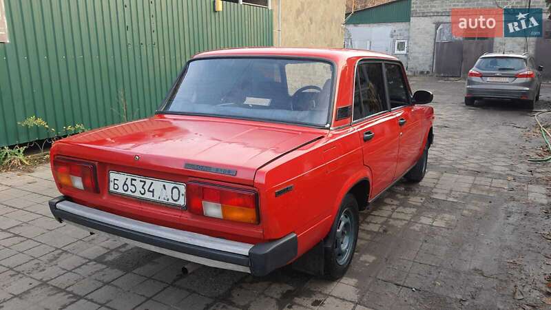 Седан ВАЗ / Lada 2105 1980 в Славянске