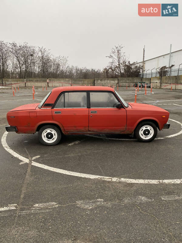 Седан ВАЗ / Lada 2105 1991 в Дніпрі