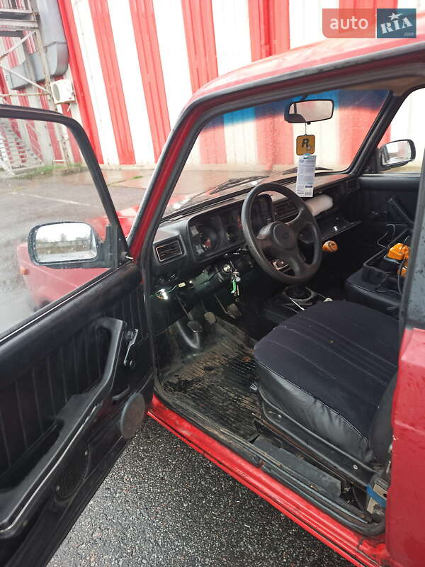 Седан ВАЗ / Lada 2105 1992 в Харькове