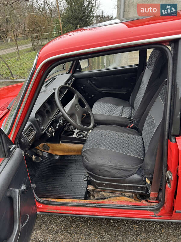 Седан ВАЗ / Lada 2105 1995 в Львове фото 8 Седан ВАЗ / Lada 2105 1995 в Львове