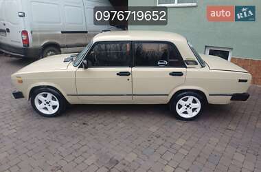 Седан ВАЗ / Lada 2105 1985 в Хмельницком