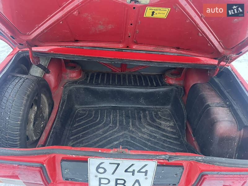 Седан ВАЗ / Lada 2105 1989 в Ровно фото 44 Седан ВАЗ / Lada 2105 1989 в Ровно