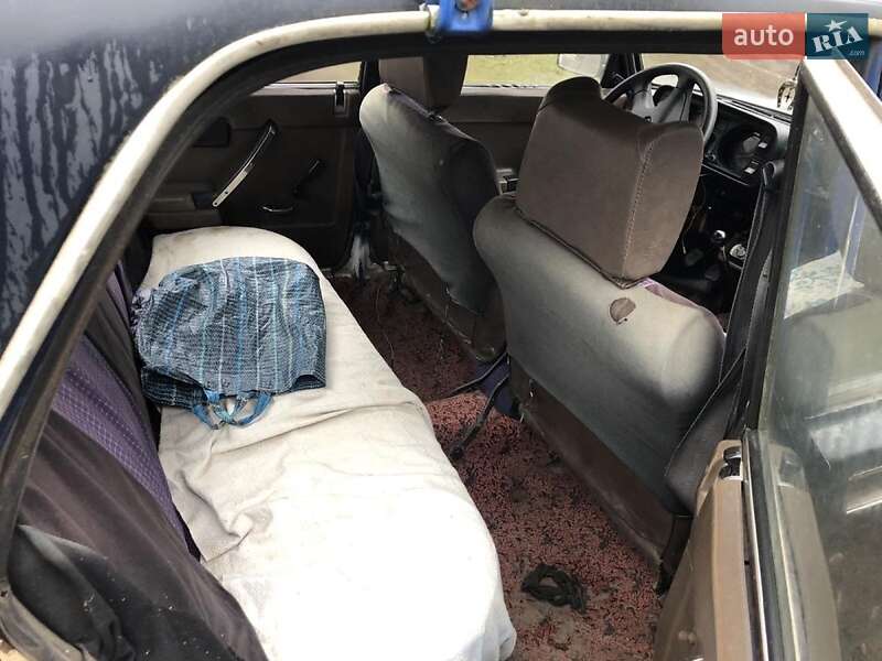 Седан ВАЗ / Lada 2105 1987 в Луцке