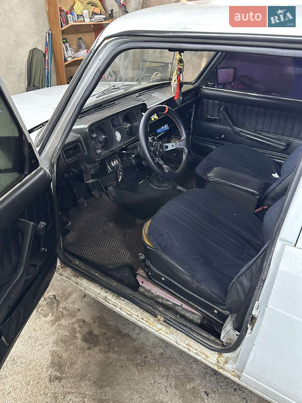 Седан ВАЗ / Lada 2105 1993 в Тернополе