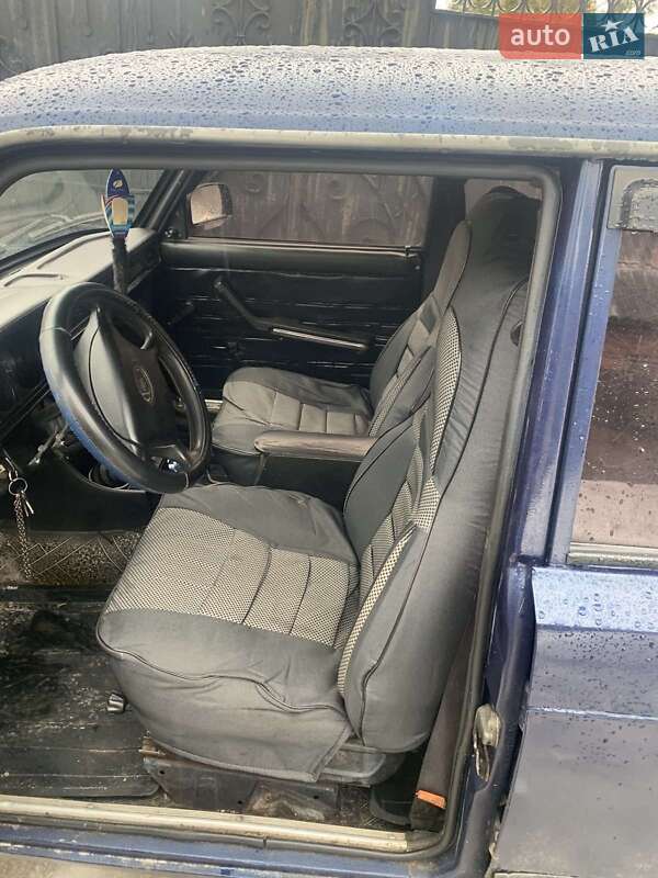 Седан ВАЗ / Lada 2105 1991 в Балаклее фото 5 Седан ВАЗ / Lada 2105 1991 в Балаклее