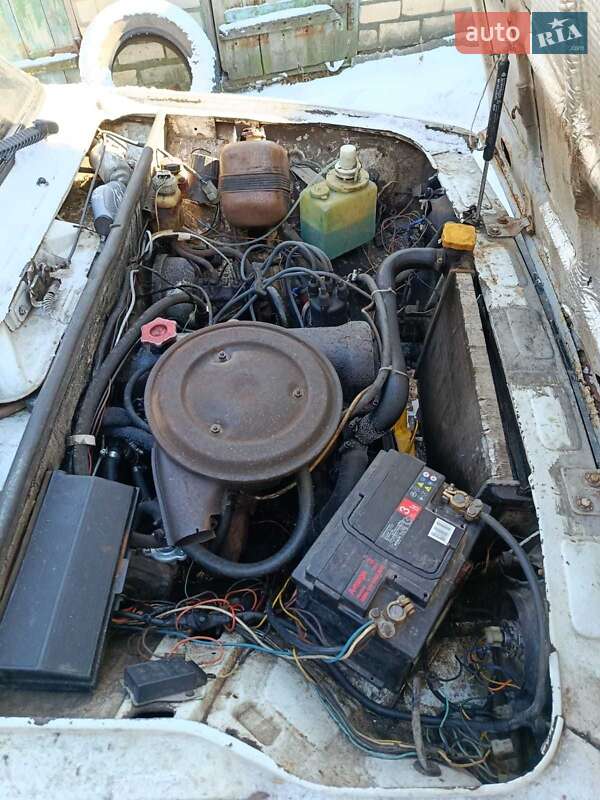 Седан ВАЗ / Lada 2105 1983 в Мерефа фото 13 Седан ВАЗ / Lada 2105 1983 в Мерефа