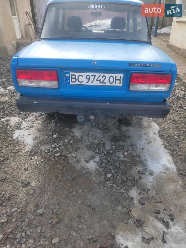 Седан ВАЗ / Lada 2105 1989 в Тернополе фото 3 Седан ВАЗ / Lada 2105 1989 в Тернополе