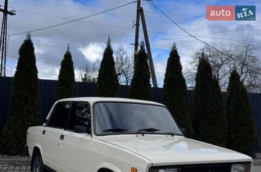 Седан ВАЗ 2105 1997 в Дніпрі