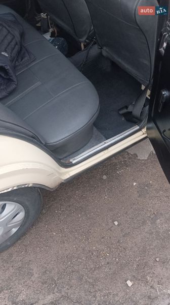 Седан ВАЗ / Lada 2105 1990 в Харькове