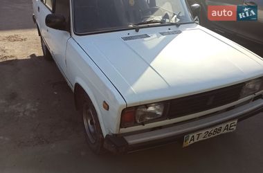 Седан ВАЗ 2105 1999 в Калуше