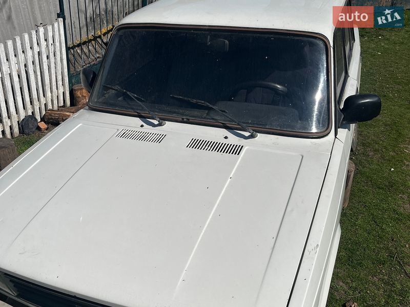 Седан ВАЗ / Lada 2105 1990 в Теплике
