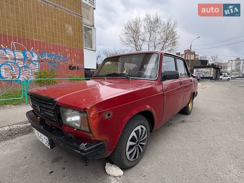 Седан ВАЗ / Lada 2105 1983 в Киеве фото 2 Седан ВАЗ / Lada 2105 1983 в Киеве