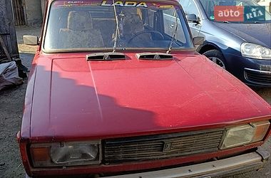 Седан ВАЗ 2105 1990 в Чуднове