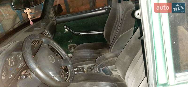 Седан ВАЗ / Lada 2106 1987 в Рені фото 6 Седан ВАЗ / Lada 2106 1987 в Рені