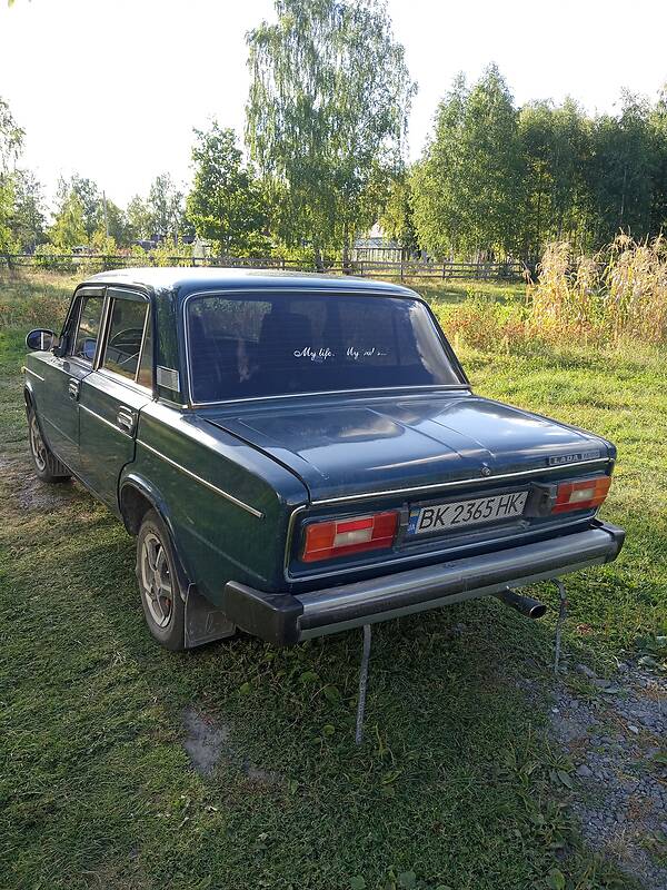 Седан ВАЗ / Lada 2106 2001 в Рокитному