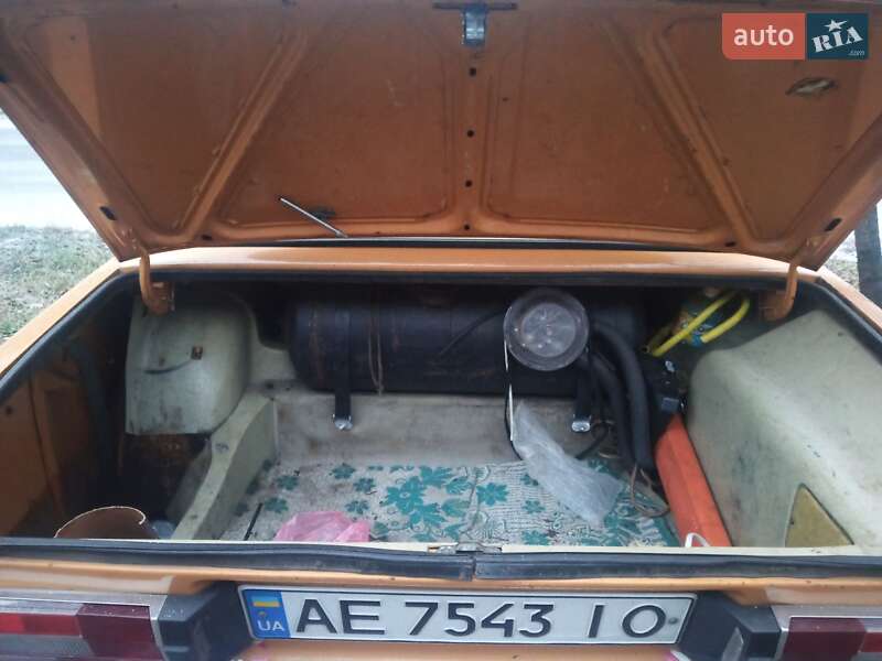 Седан ВАЗ / Lada 2106 1984 в Днепре