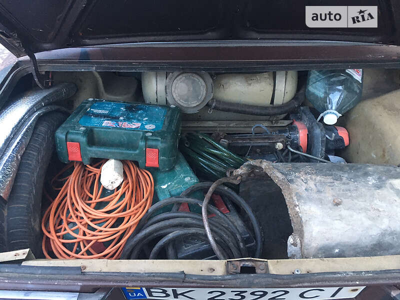 Седан ВАЗ / Lada 2106 1985 в Здолбунове фото 10 Седан ВАЗ / Lada 2106 1985 в Здолбунове