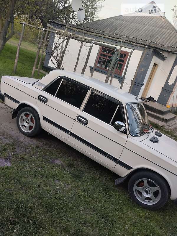 Седан ВАЗ / Lada 2106 1977 в Лысянке