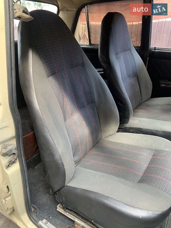 Седан ВАЗ / Lada 2106 1988 в Запоріжжі