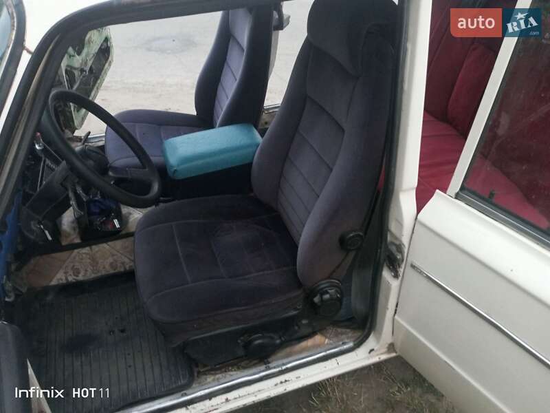 Седан ВАЗ / Lada 2106 1987 в Первомайске