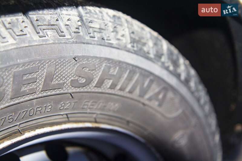 Седан ВАЗ / Lada 2106 1987 в Володимирі фото 14 Седан ВАЗ / Lada 2106 1987 в Володимирі