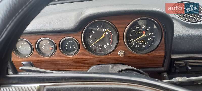 Седан ВАЗ / Lada 2106 1981 в Кам'янському