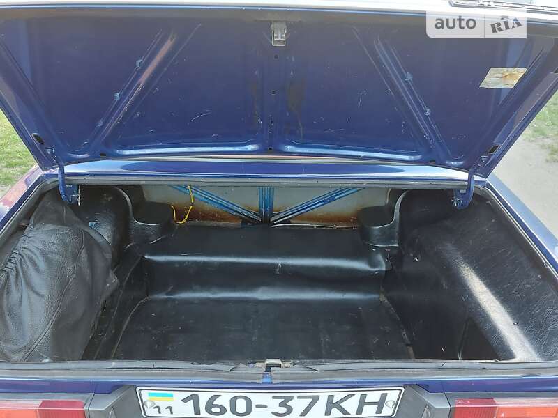 Седан ВАЗ / Lada 2106 2000 в Нежине