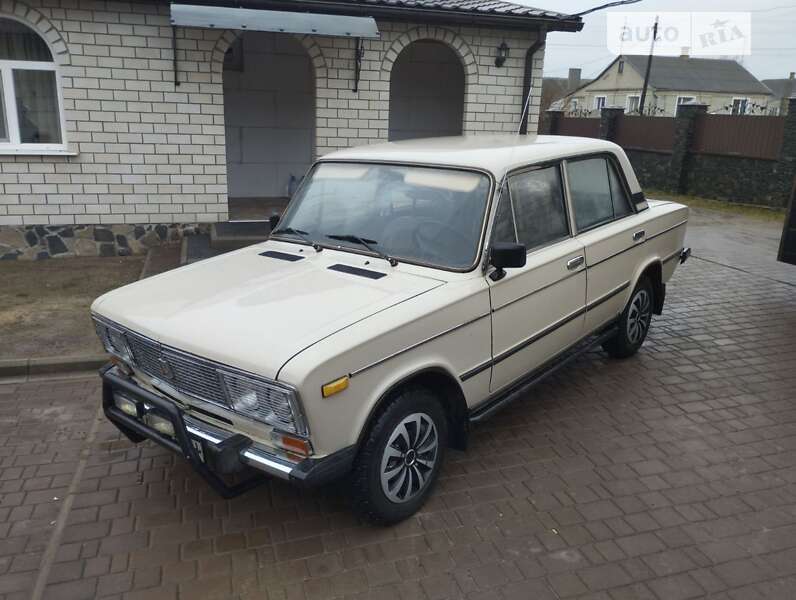Седан ВАЗ / Lada 2106 1990 в Рожище